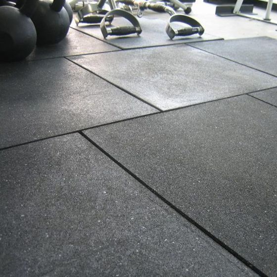 Fitness gumová dlažba 15x1000x1000mm čierna